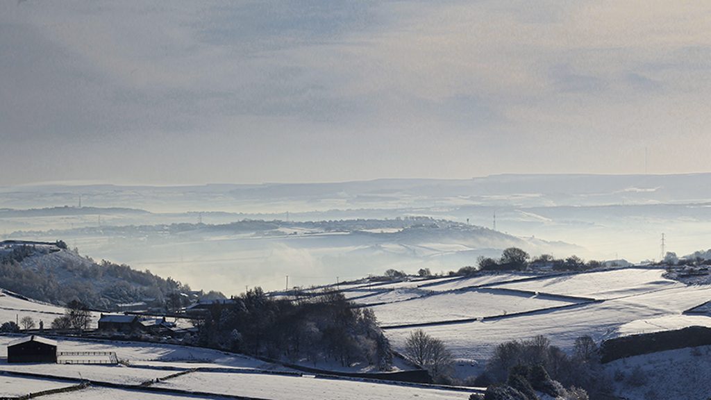 Snow-Queensbury-Photography-by-Ellen-1024x576